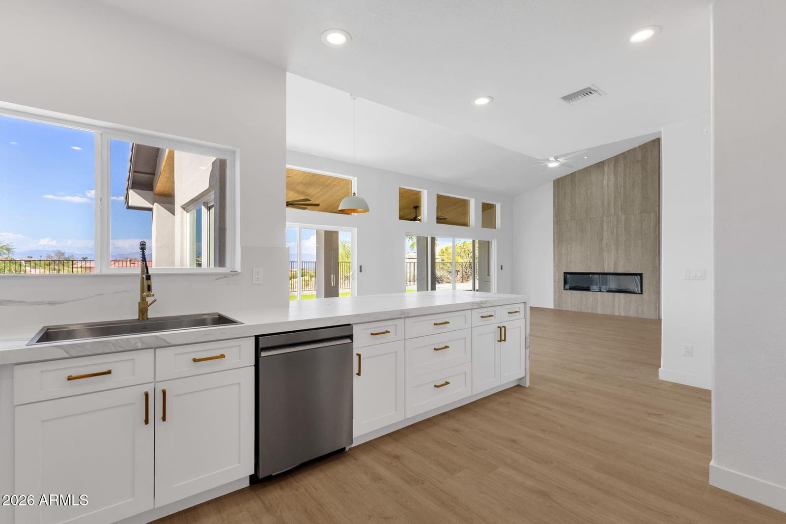 15520 E Sunburst Drive, Fountain Hills, AZ 85268 — photo 18 of 131