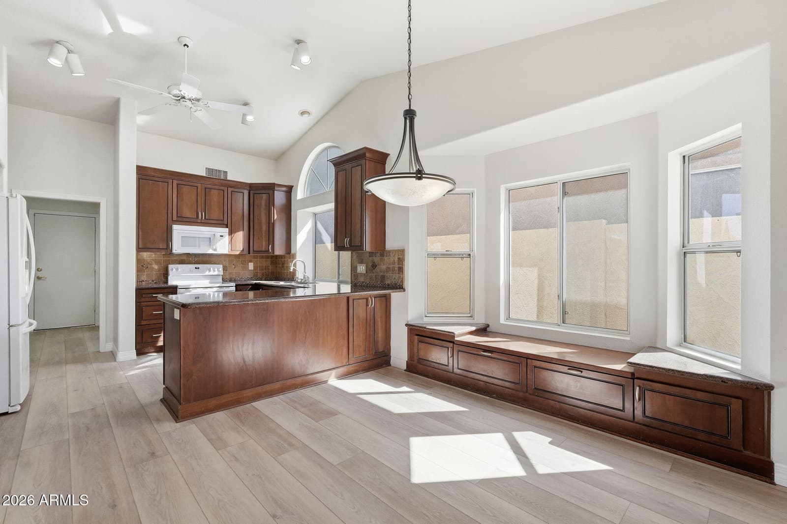 8461 W Rosemonte Drive, Peoria, AZ 85382 — photo 12 of 45