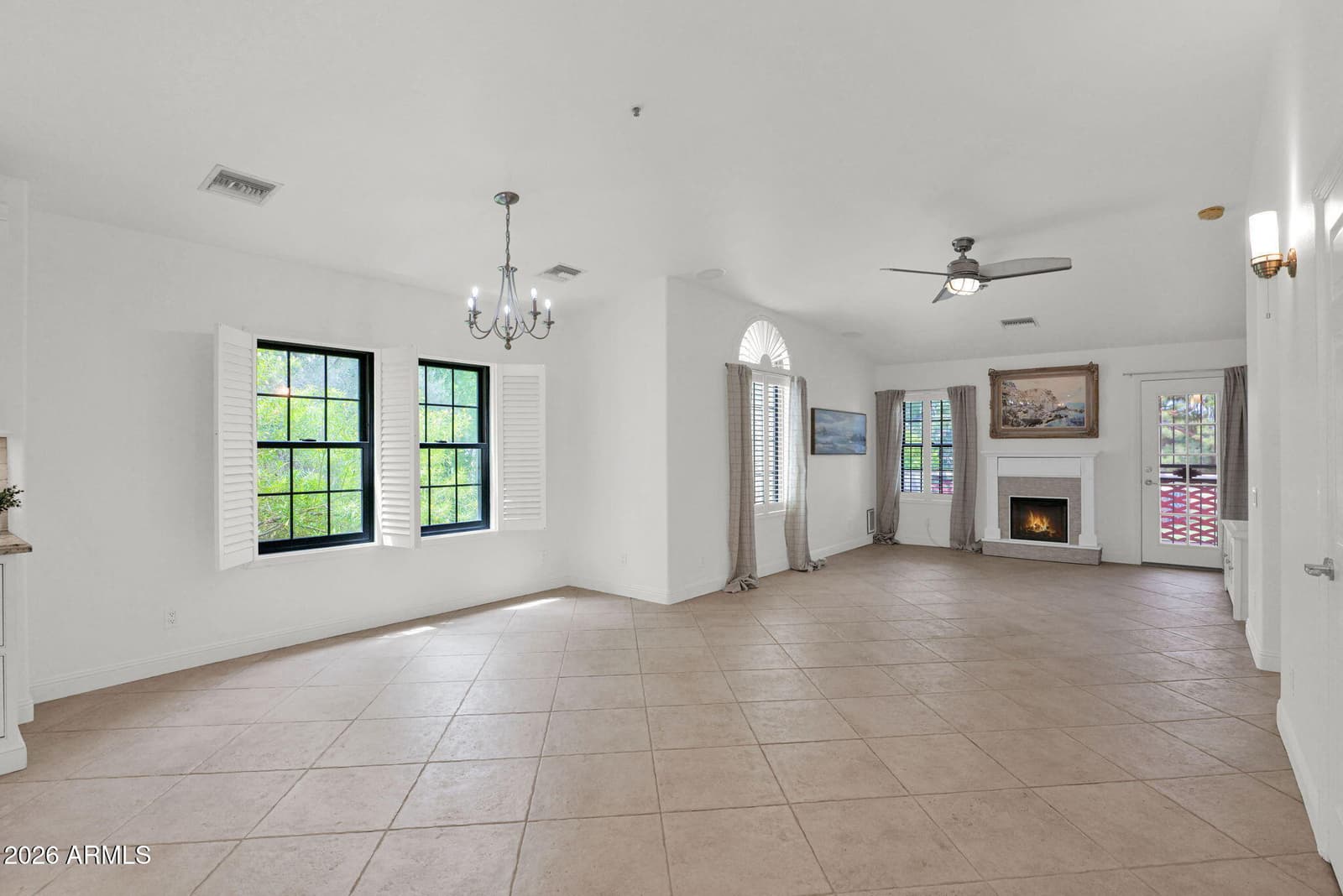 8300 E Via De Ventura 2015, Scottsdale, AZ 85258 — photo 11 of 39