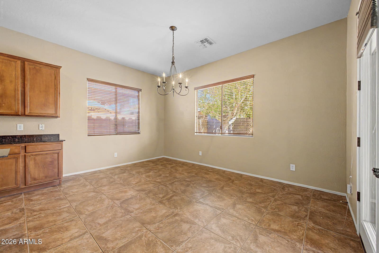 17604 W Marconi Avenue, Surprise, AZ 85388 — photo 8 of 23