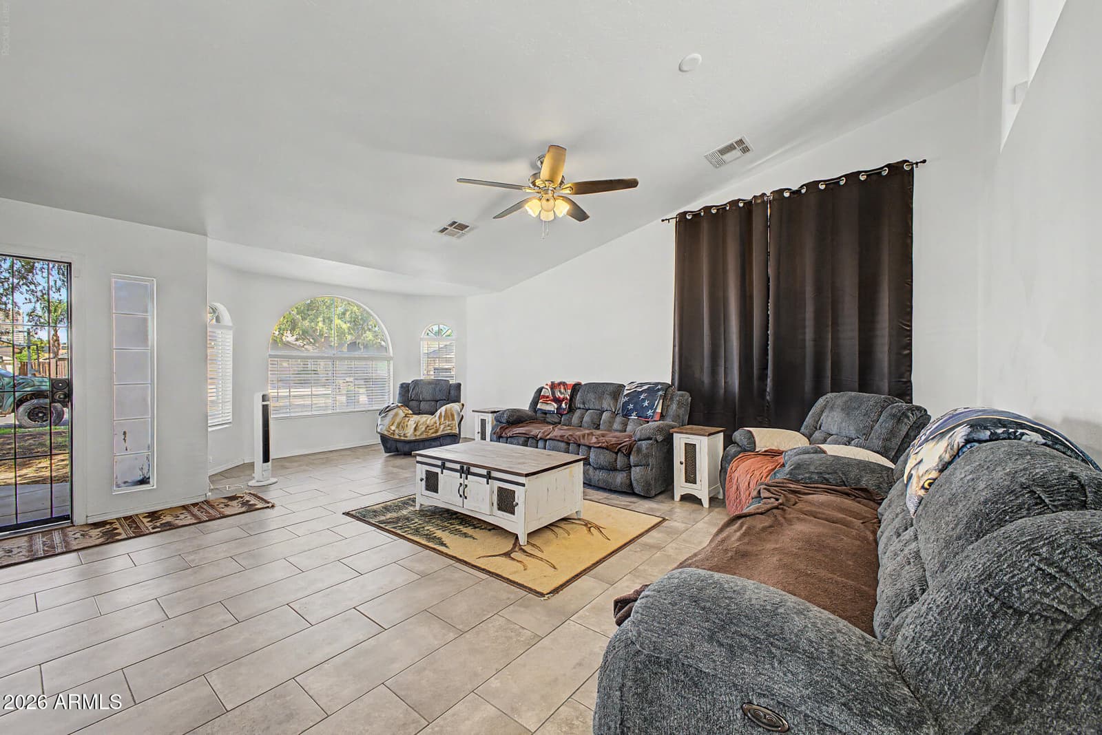 3753 E Whitehall Drive, San Tan Valley, AZ 85140 — photo 5 of 34