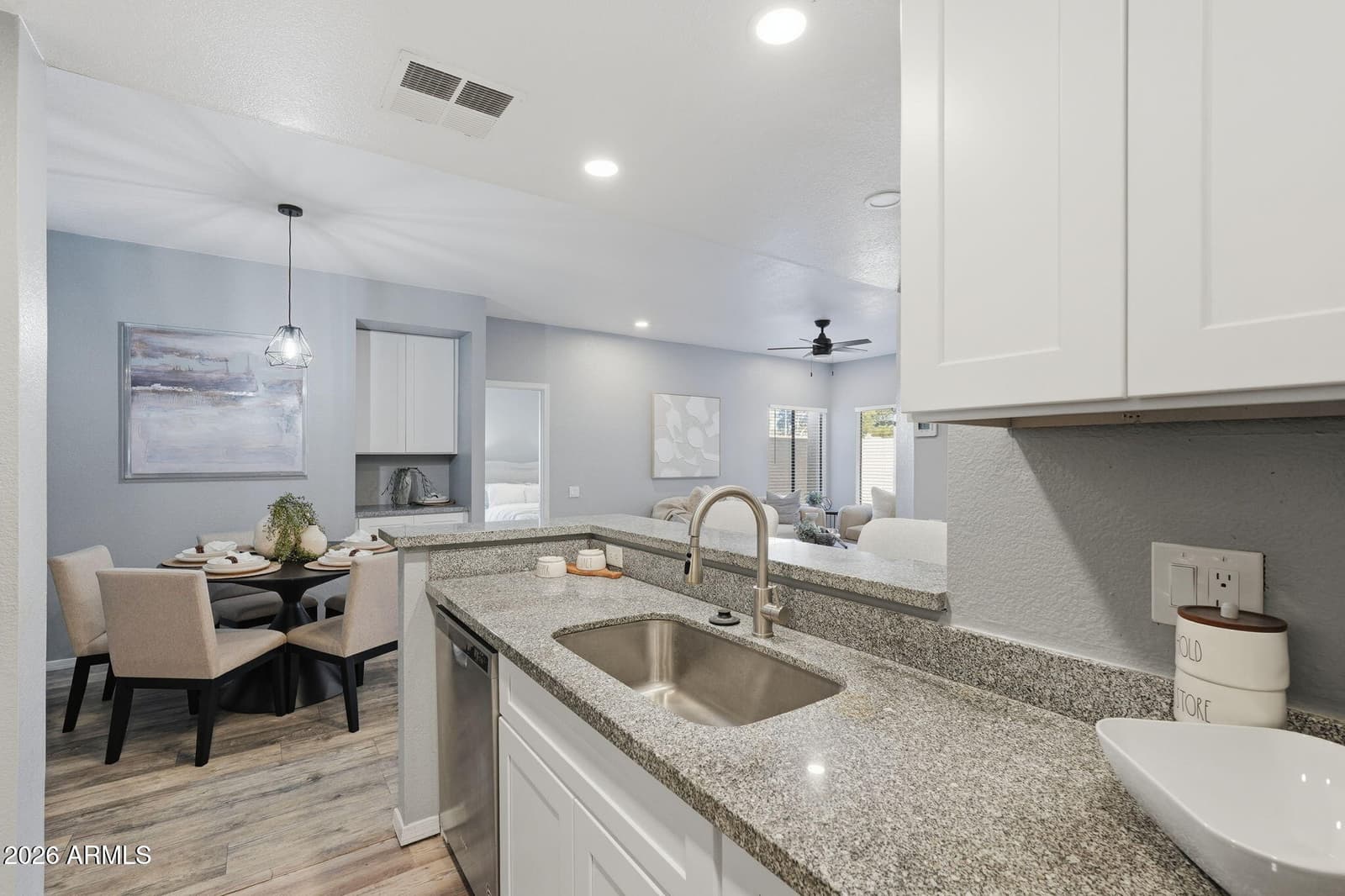 2035 S Elm Street 109, Tempe, AZ 85282 — photo 10 of 34