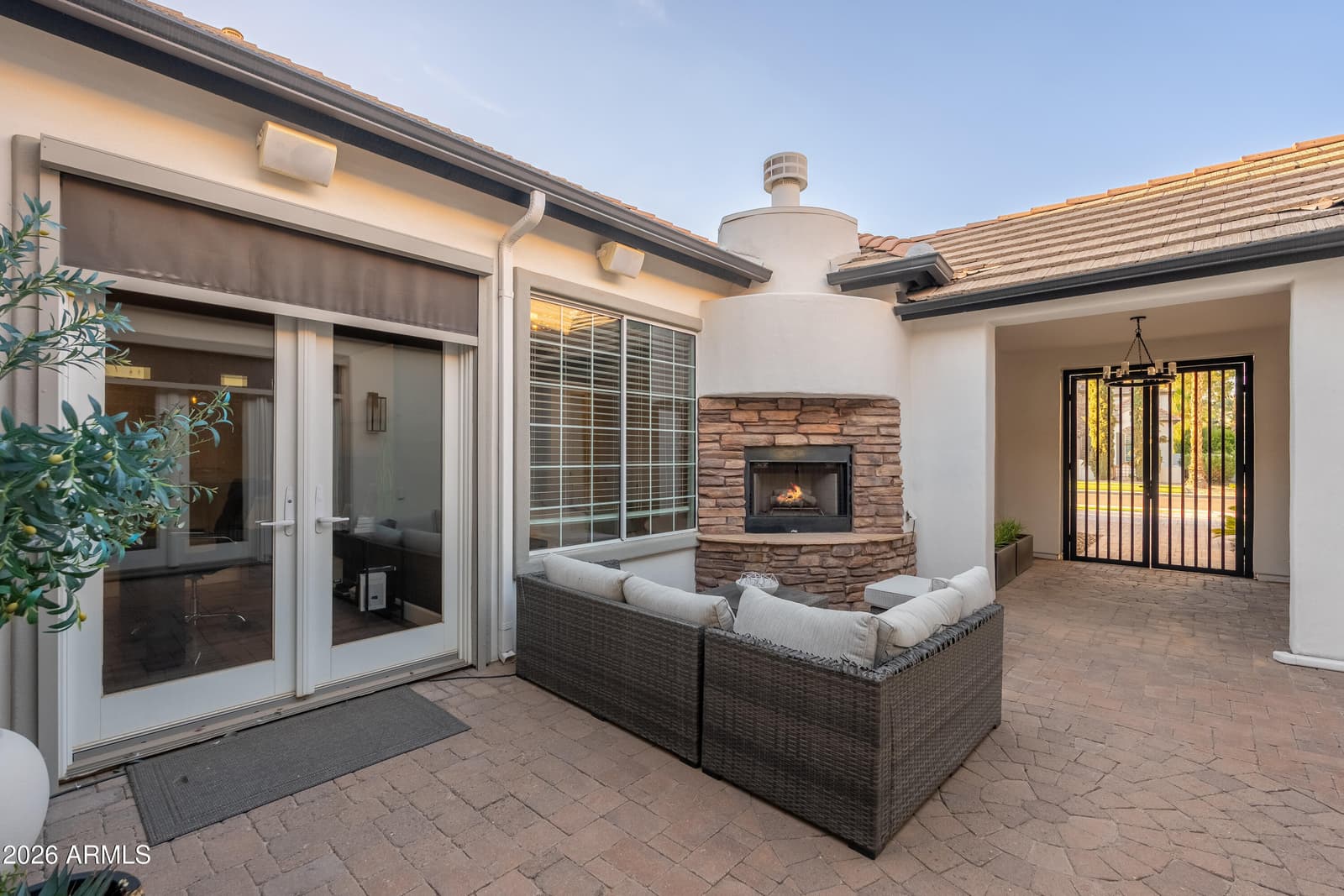 445 E Lynx Way, Chandler, AZ 85249 — photo 15 of 150