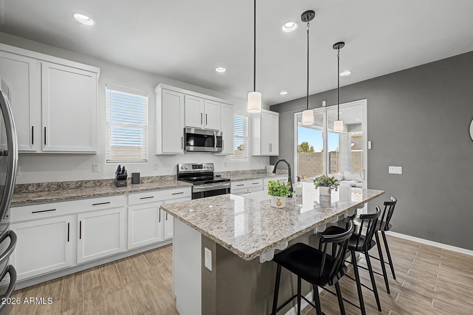 7918 S 33rd Lane, Laveen, AZ 85339 — photo 11 of 29