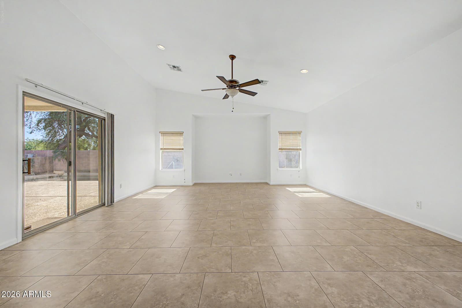 6024 N 133rd Drive, Litchfield Park, AZ 85340 — photo 9 of 46