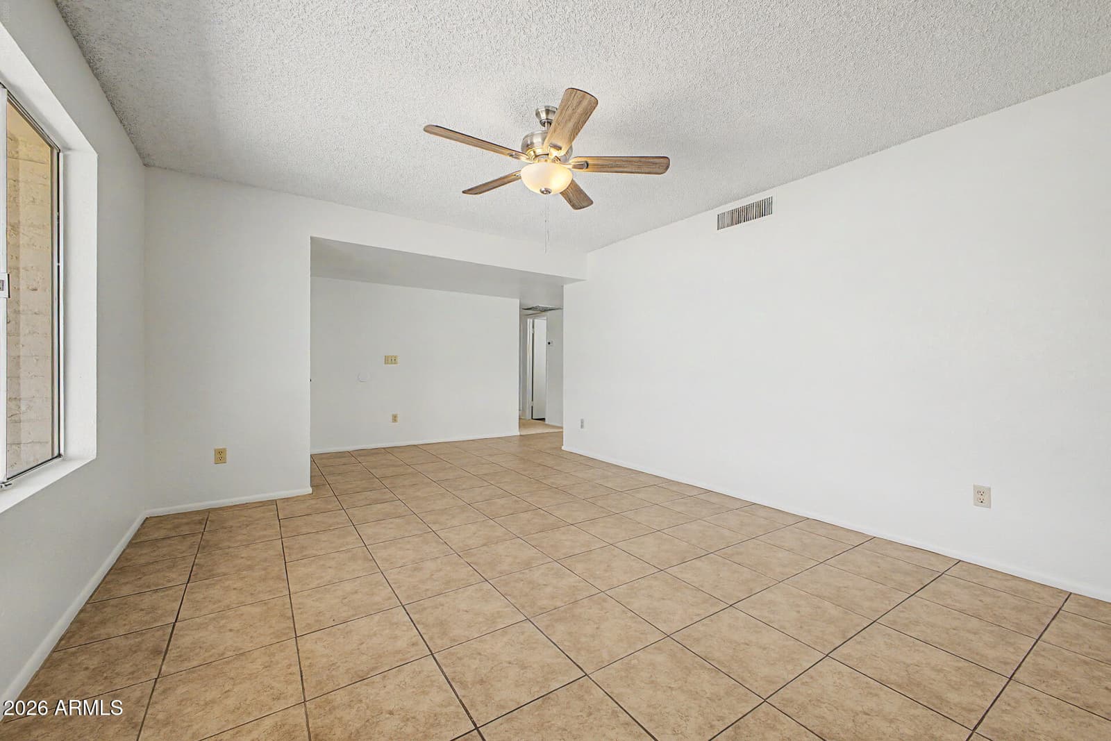 12201 N 47th Avenue, Glendale, AZ 85304 — photo 7 of 42