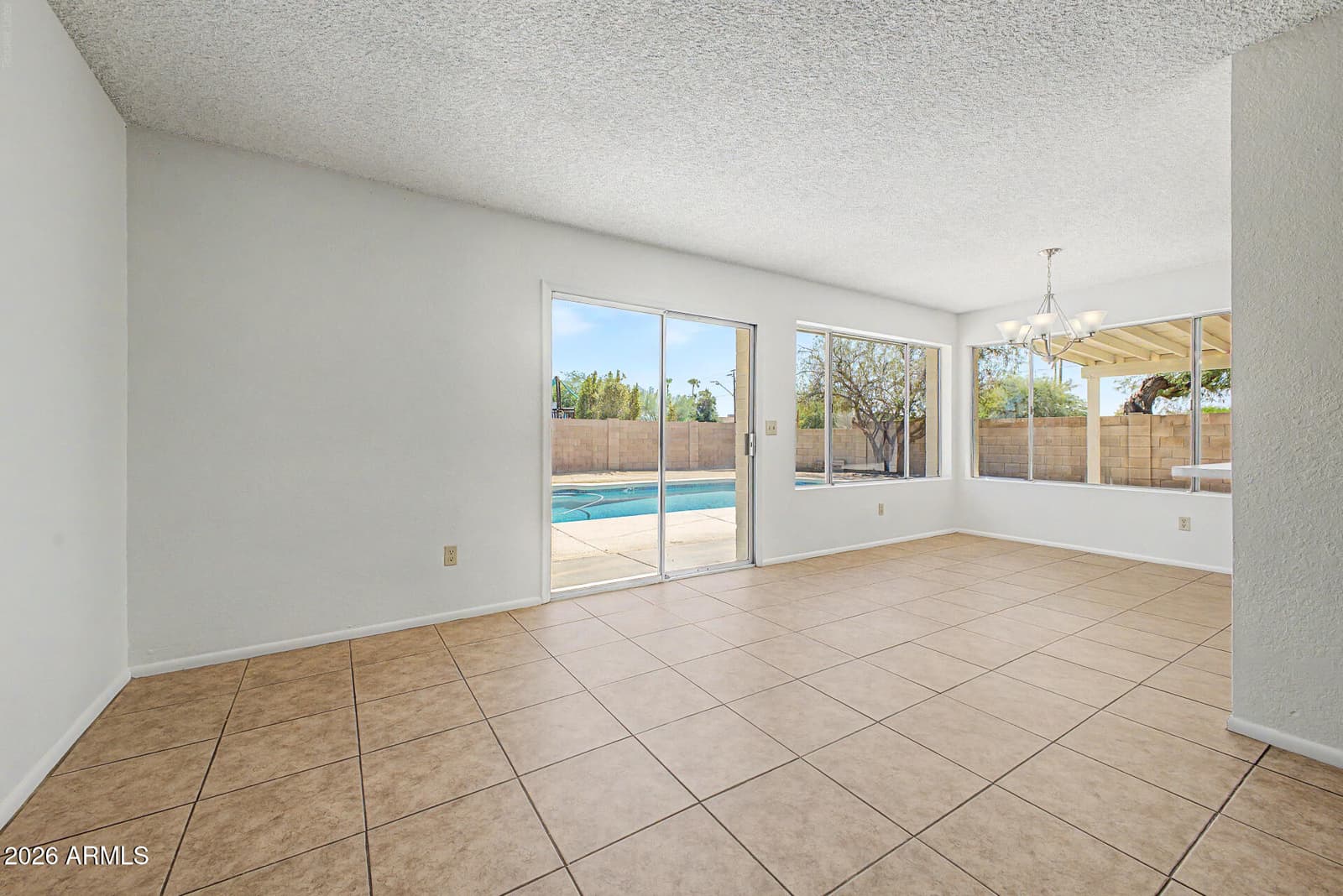 12201 N 47th Avenue, Glendale, AZ 85304 — photo 10 of 42