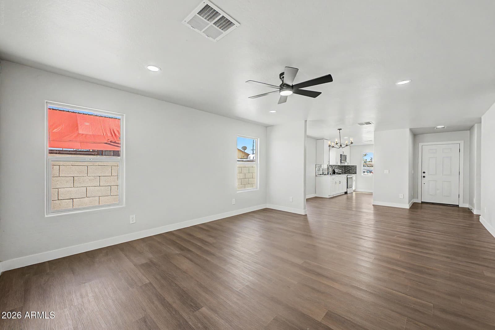 3514 W Pierce Street, Phoenix, AZ 85009 — photo 8 of 31