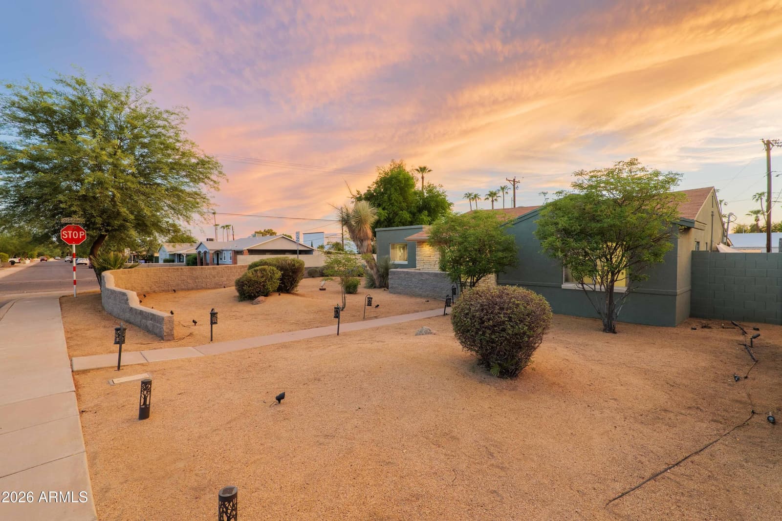 3402 N 26th Place, Phoenix, AZ 85016 — photo 2 of 56