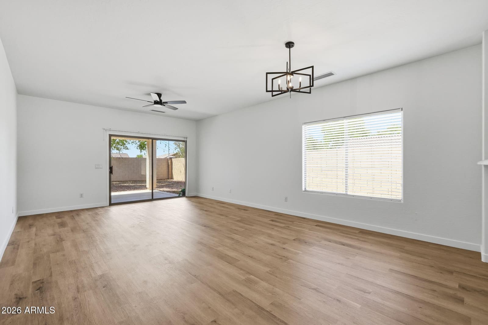10133 E Kilarea Avenue, Mesa, AZ 85209 — photo 7 of 48