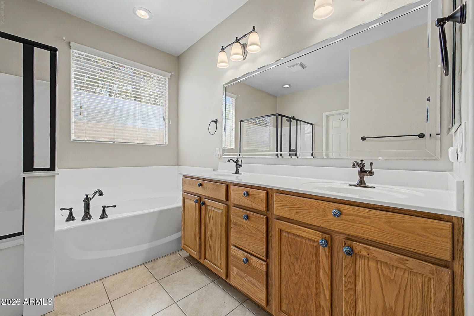 3025 W T Ryan Lane, Phoenix, AZ 85041 — photo 13 of 30