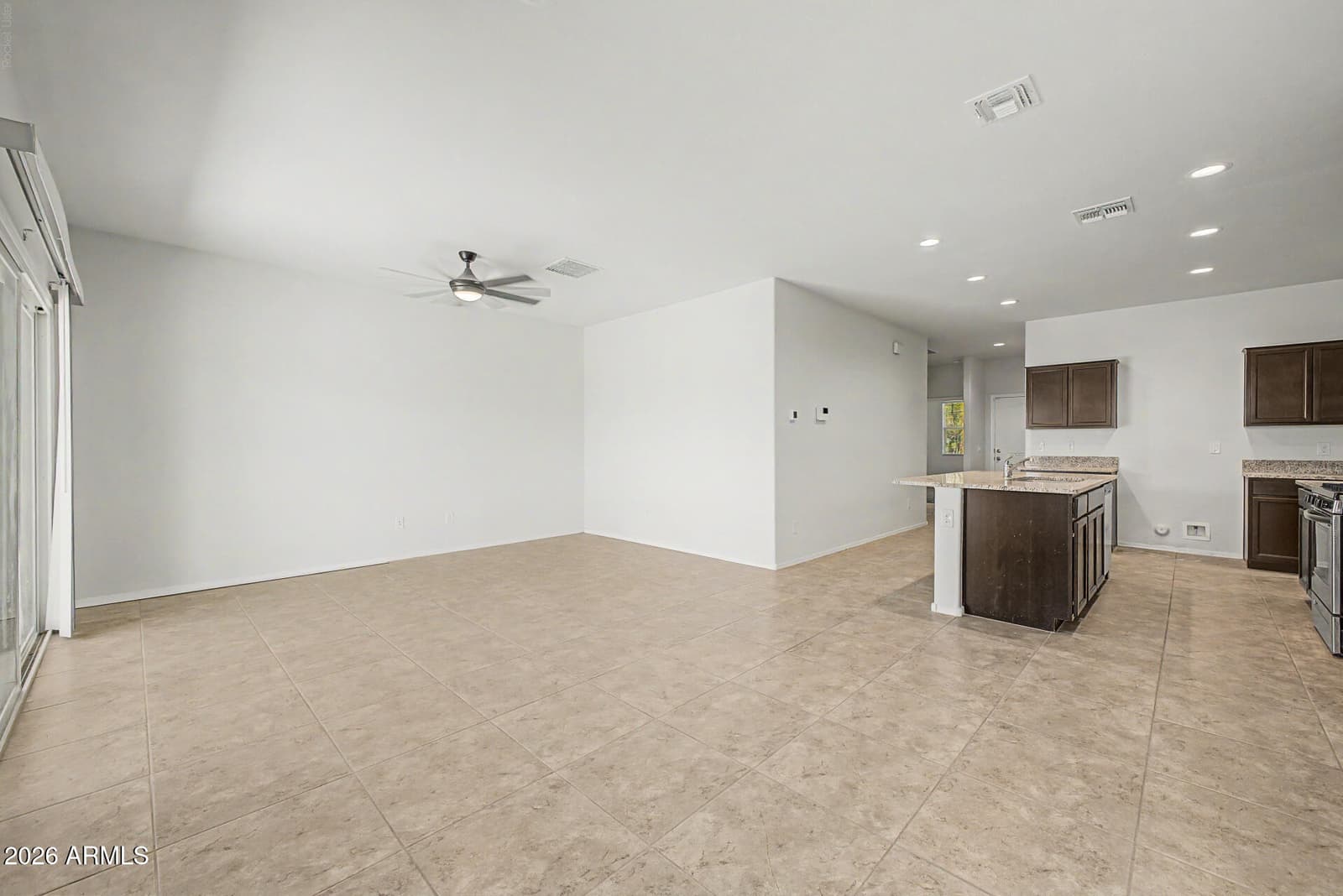 31021 W Columbus Avenue, Buckeye, AZ 85396 — photo 4 of 27
