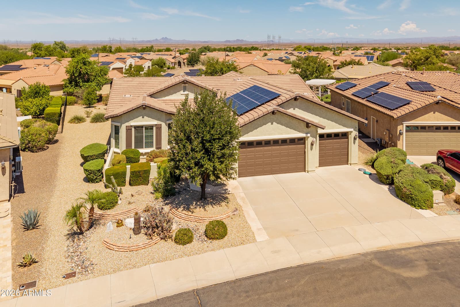 26652 W Yukon Court, Buckeye, AZ 85396 — photo 3 of 47