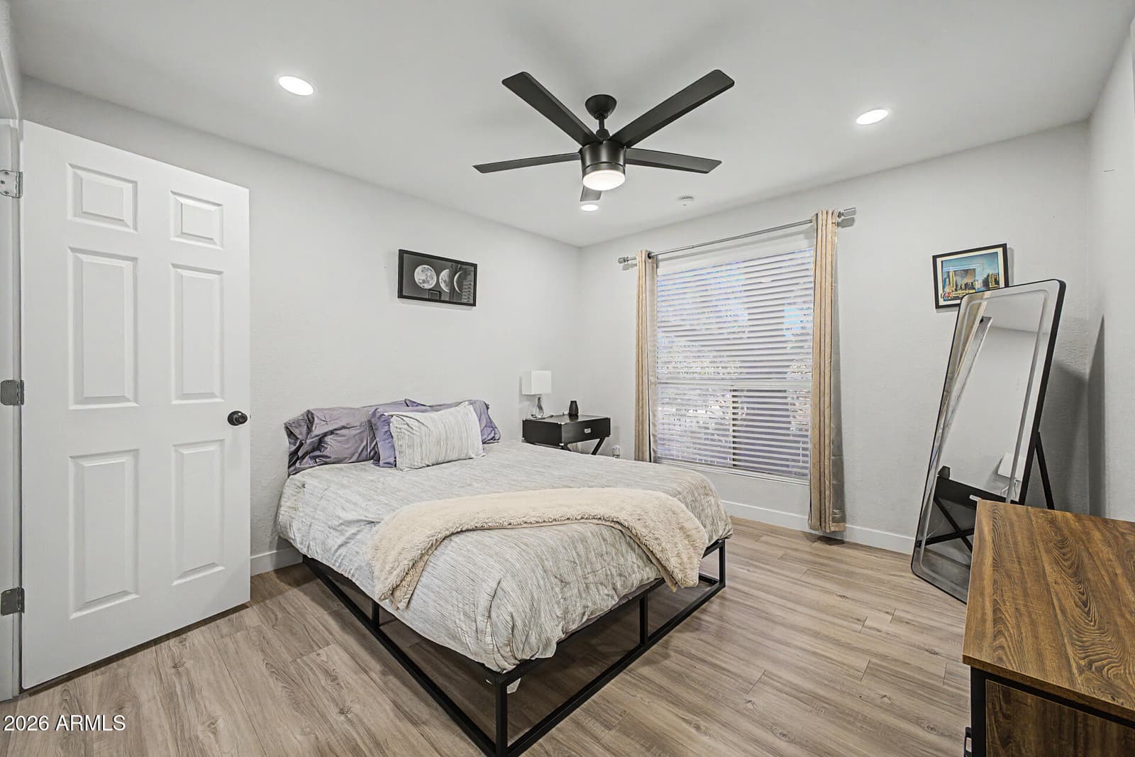 2625 E Indian School Road 244, Phoenix, AZ 85016 — photo 15 of 30