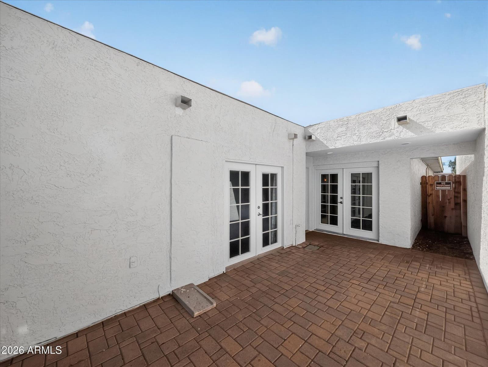 970 W Tulsa Street, Chandler, AZ 85225 — photo 5 of 26