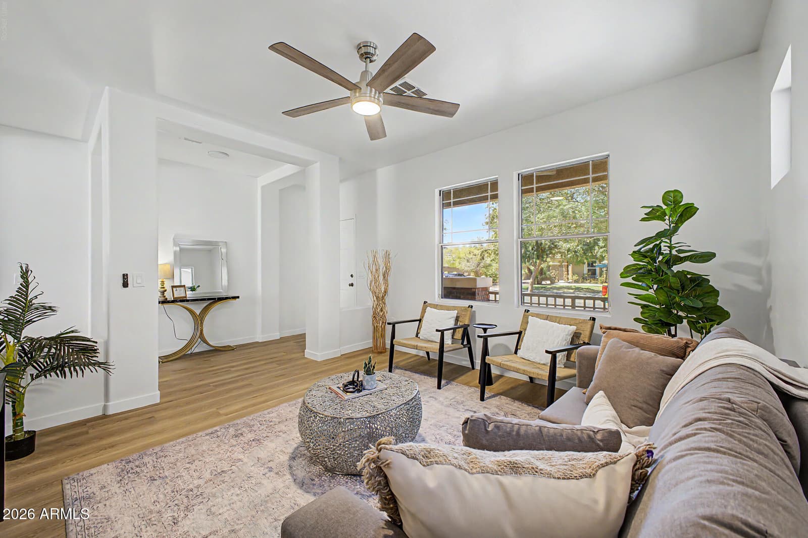 6817 S 40th Lane, Phoenix, AZ 85041 — photo 3 of 24