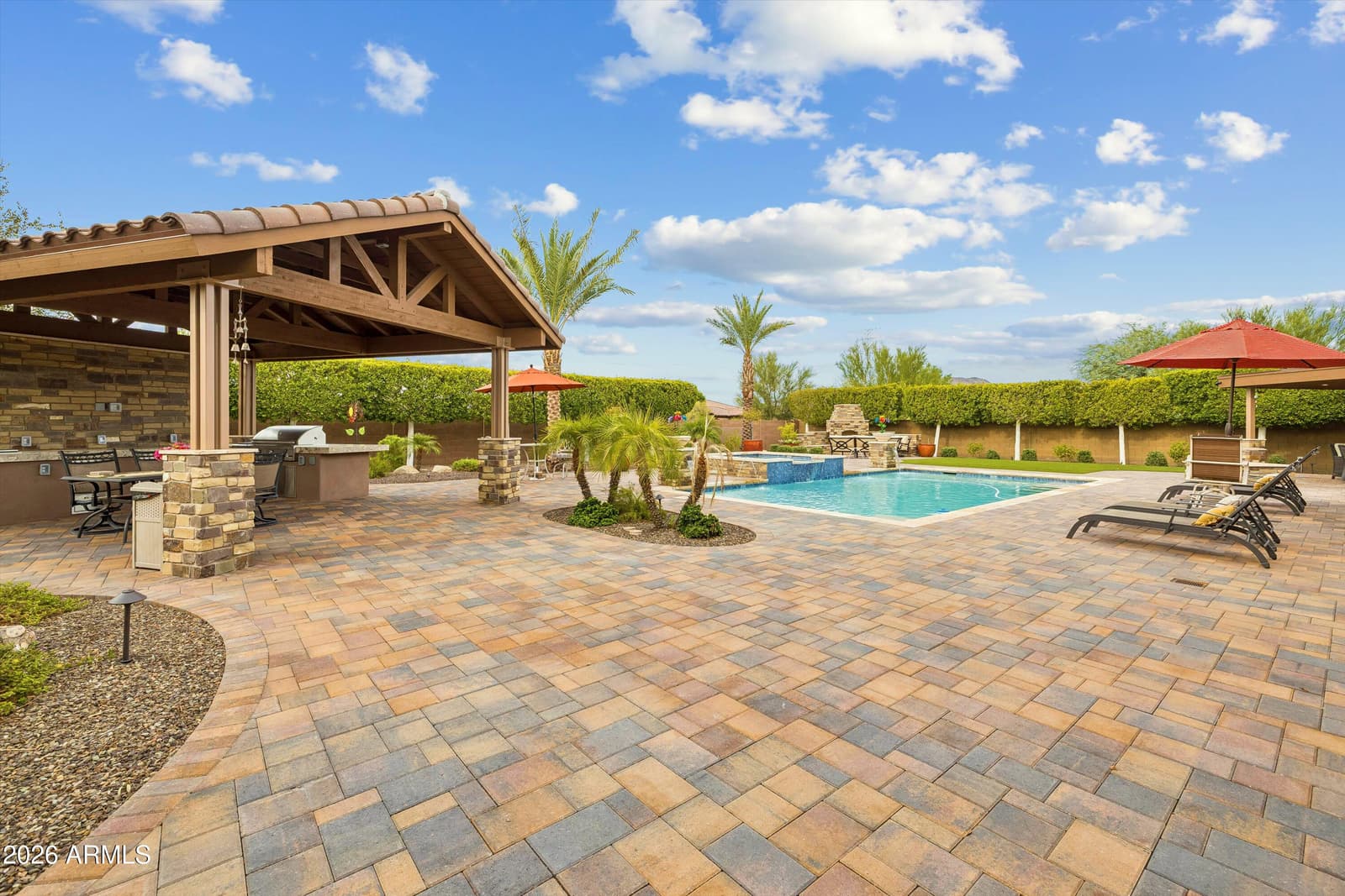 7550 W Questa Drive, Peoria, AZ 85383 — photo 4 of 26