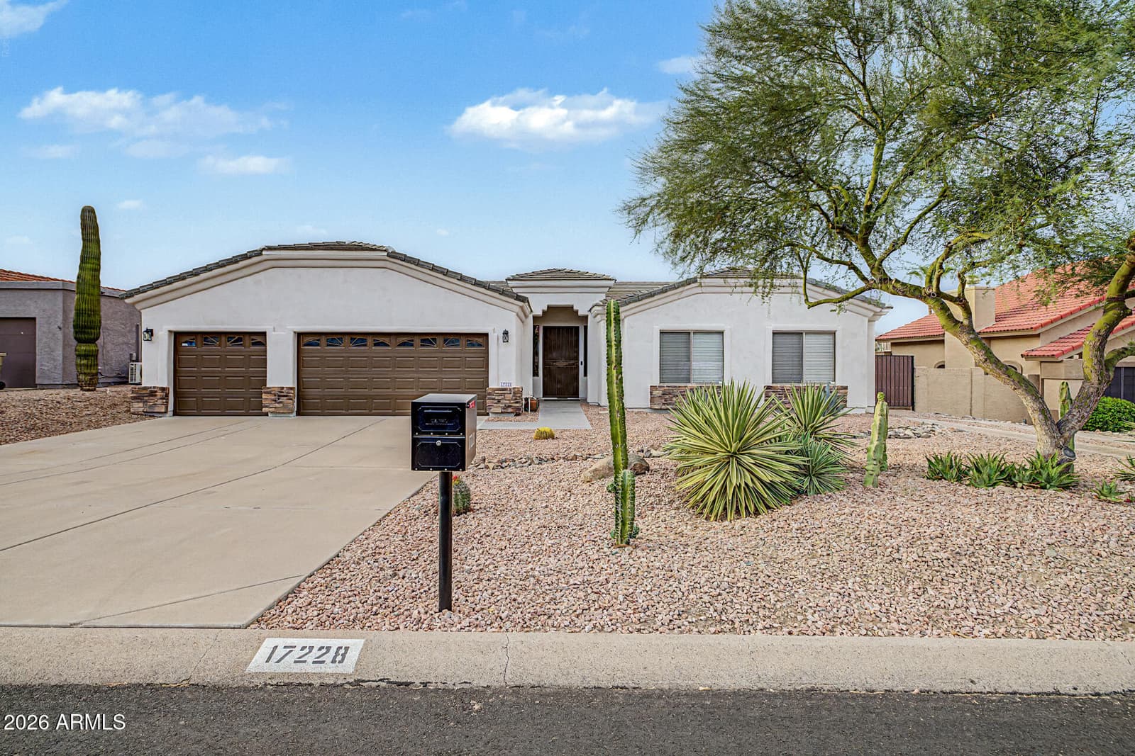 17228 E Oro Grande Drive, Fountain Hills, AZ 85268 — photo 1 of 45
