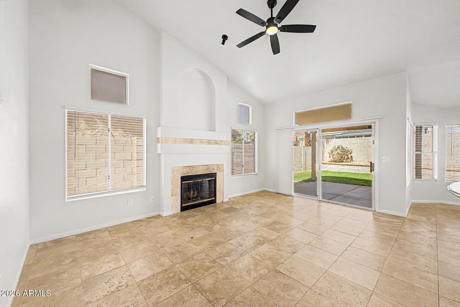 3834 E Windsong Drive, Phoenix, AZ 85048 — photo 10 of 32