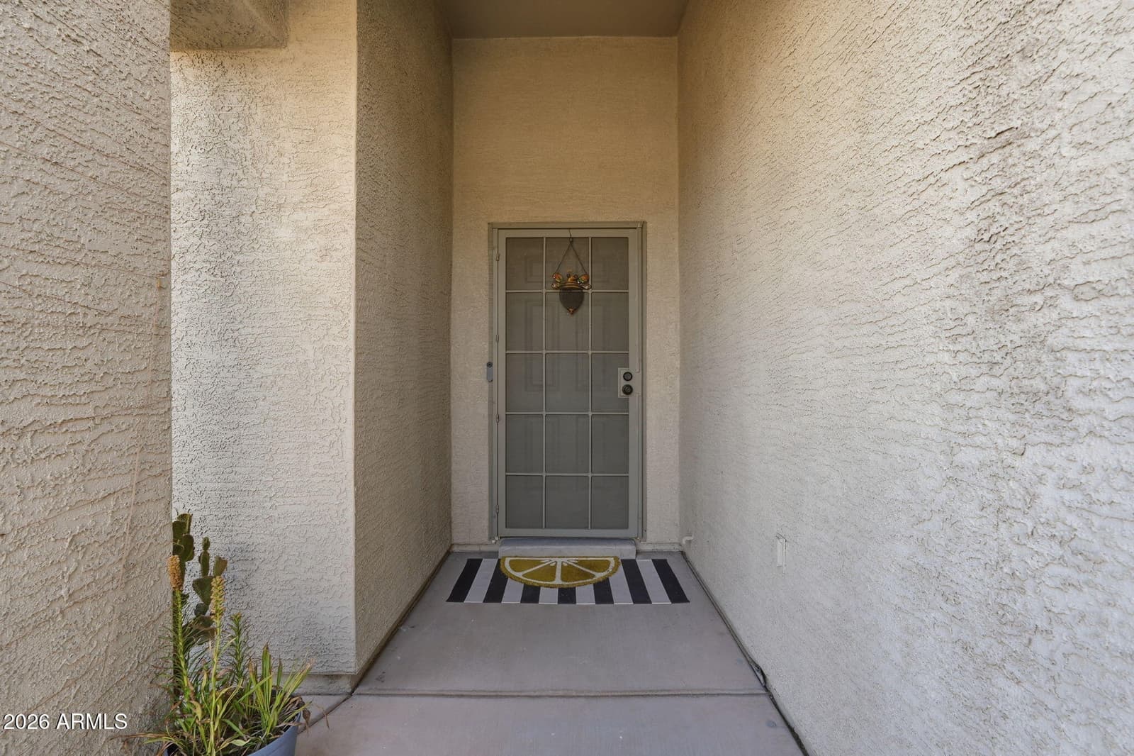 236 N Thunderbird Drive, Apache Junction, AZ 85120 — photo 6 of 37