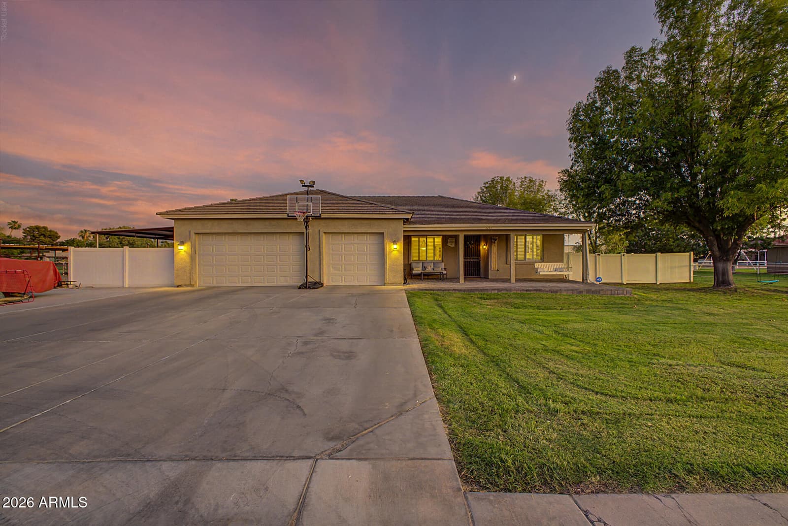 2233 E Park Avenue, Gilbert, AZ 85234 — photo 2 of 78