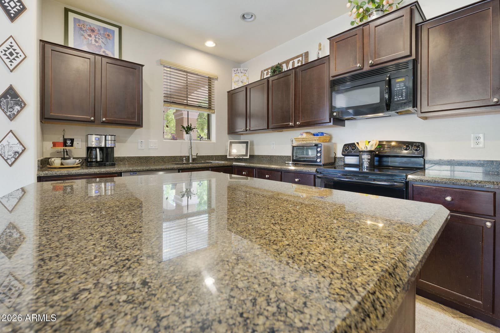 1680 E Elgin Street, Gilbert, AZ 85295 — photo 11 of 46