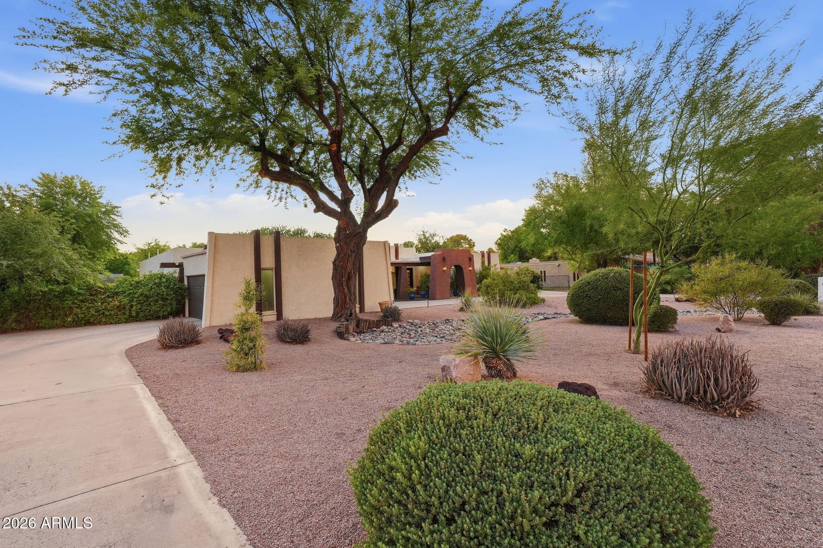 8634 S Stanley Place, Tempe, AZ 85284 — photo 2 of 105