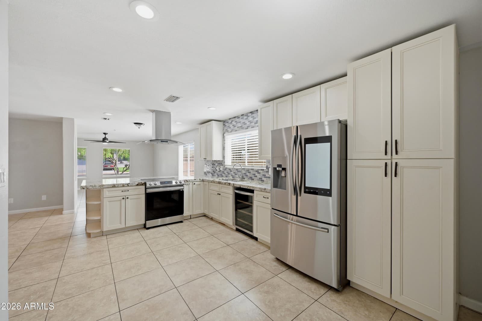 1651 E Apollo Road, Phoenix, AZ 85042 — photo 8 of 23