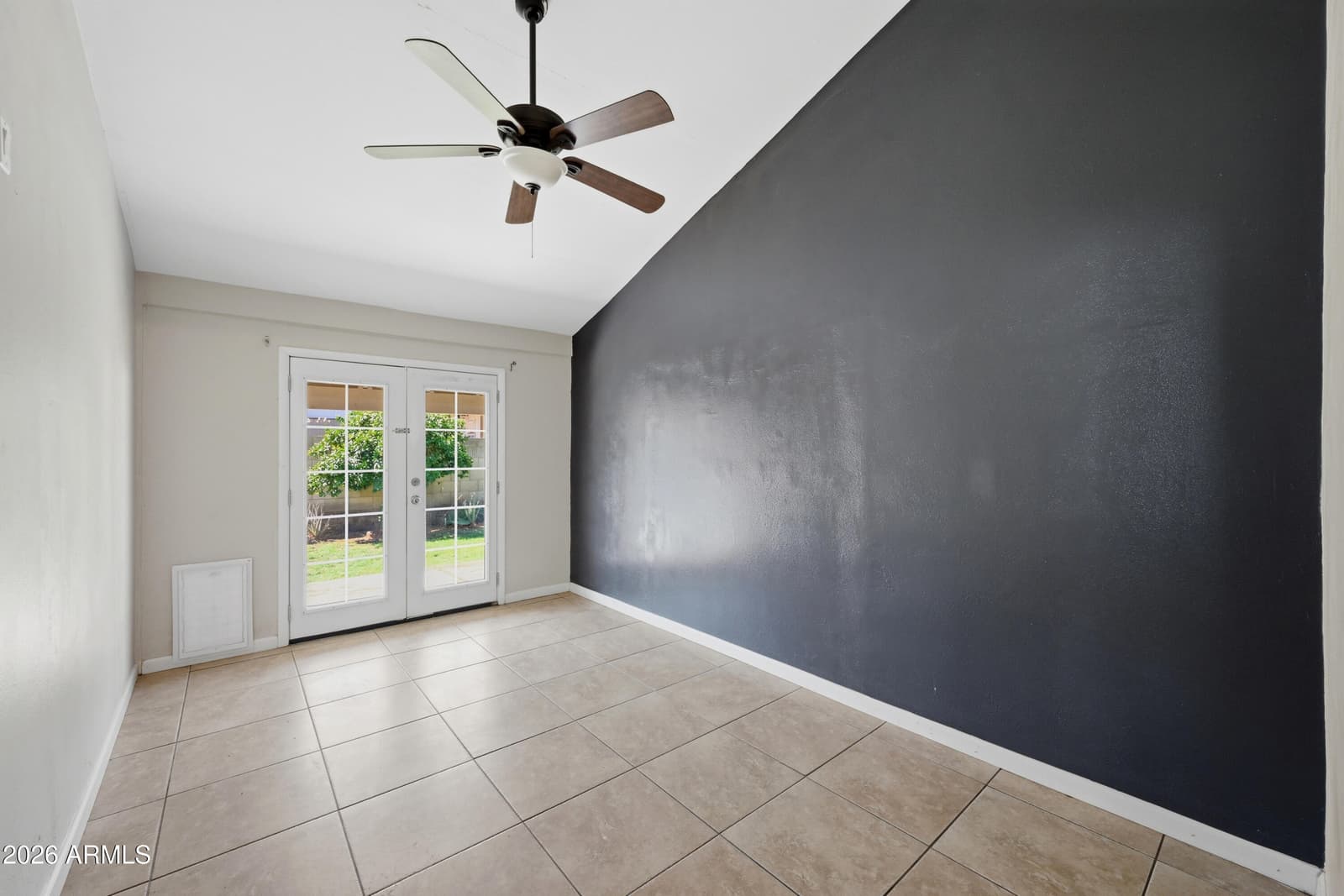 1651 E Apollo Road, Phoenix, AZ 85042 — photo 11 of 23