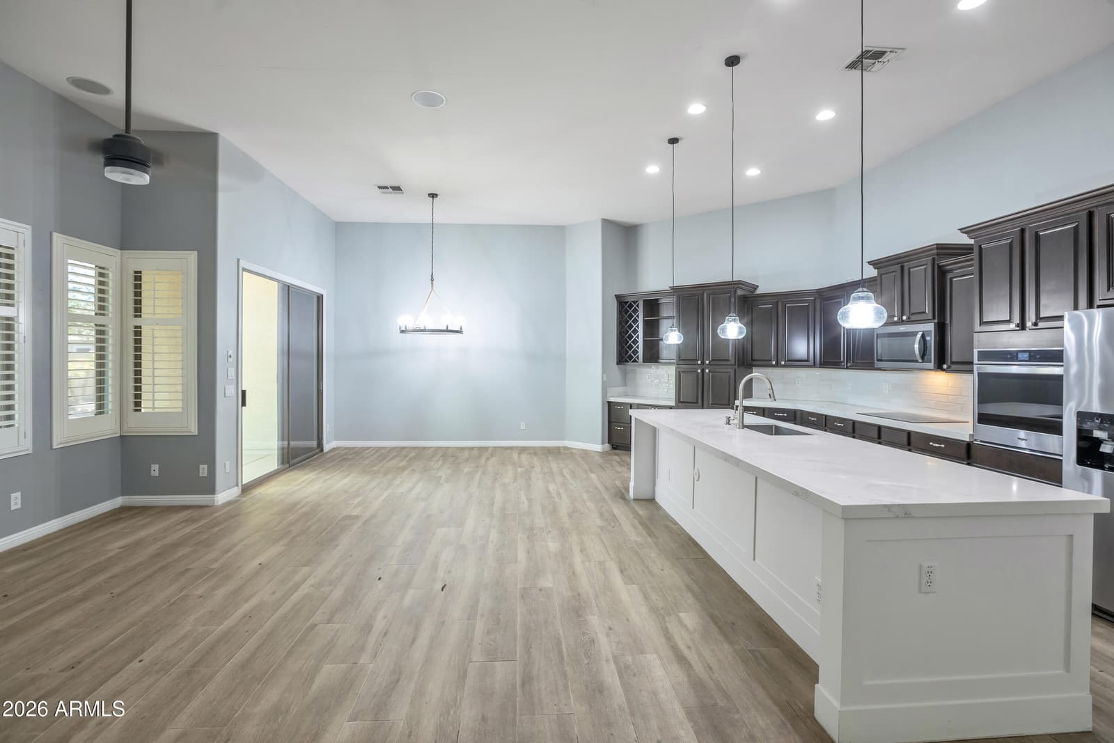 7333 N Kirsten Avenue, Glendale, AZ 85305 — photo 11 of 53