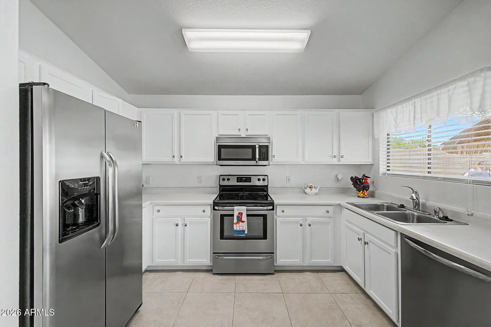 22407 N 20th Place, Phoenix, AZ 85024 — photo 10 of 27