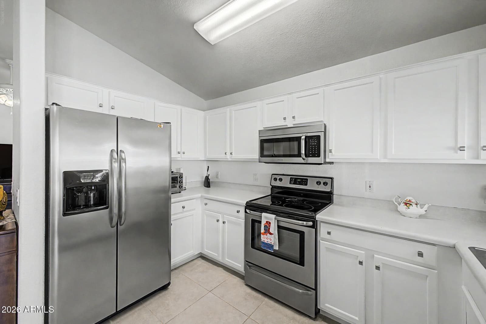 22407 N 20th Place, Phoenix, AZ 85024 — photo 12 of 27