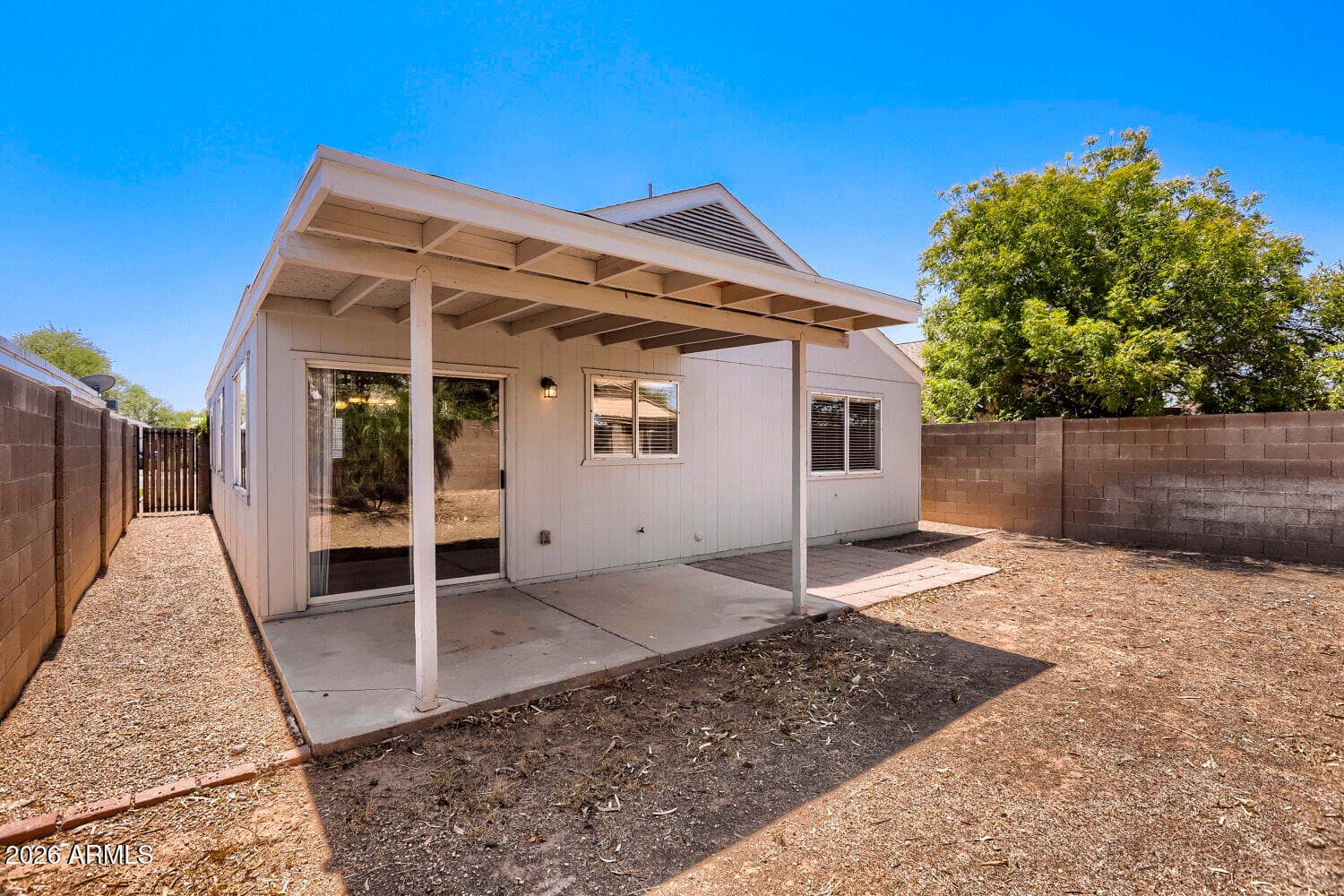 2834 W Campo Bello Drive, Phoenix, AZ 85053 — photo 27 of 28
