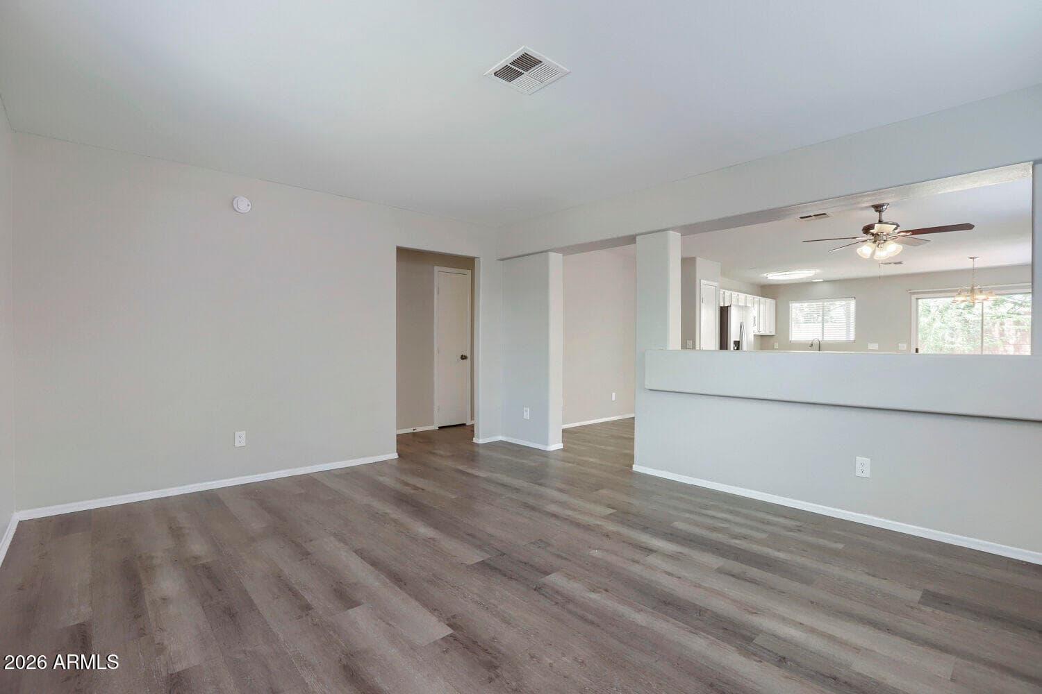 2834 W Campo Bello Drive, Phoenix, AZ 85053 — photo 13 of 28