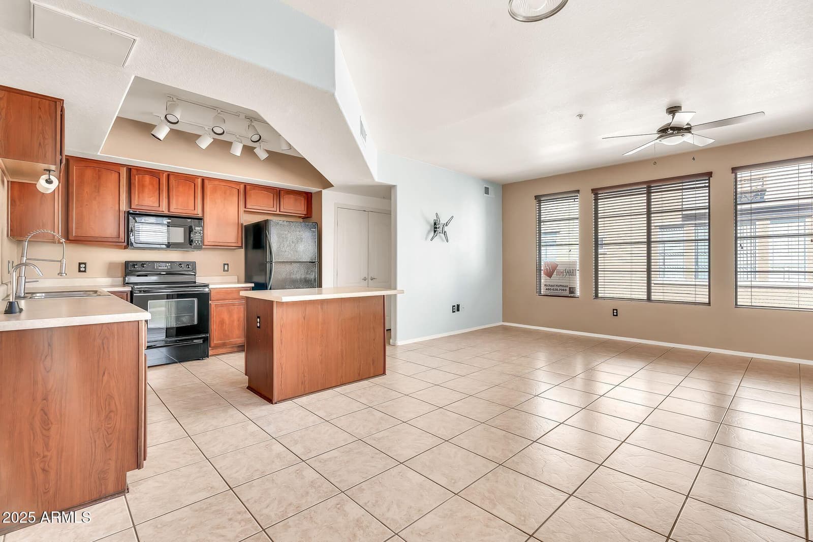 16825 N 14th Street 24, Phoenix, AZ 85022 — photo 28 of 41
