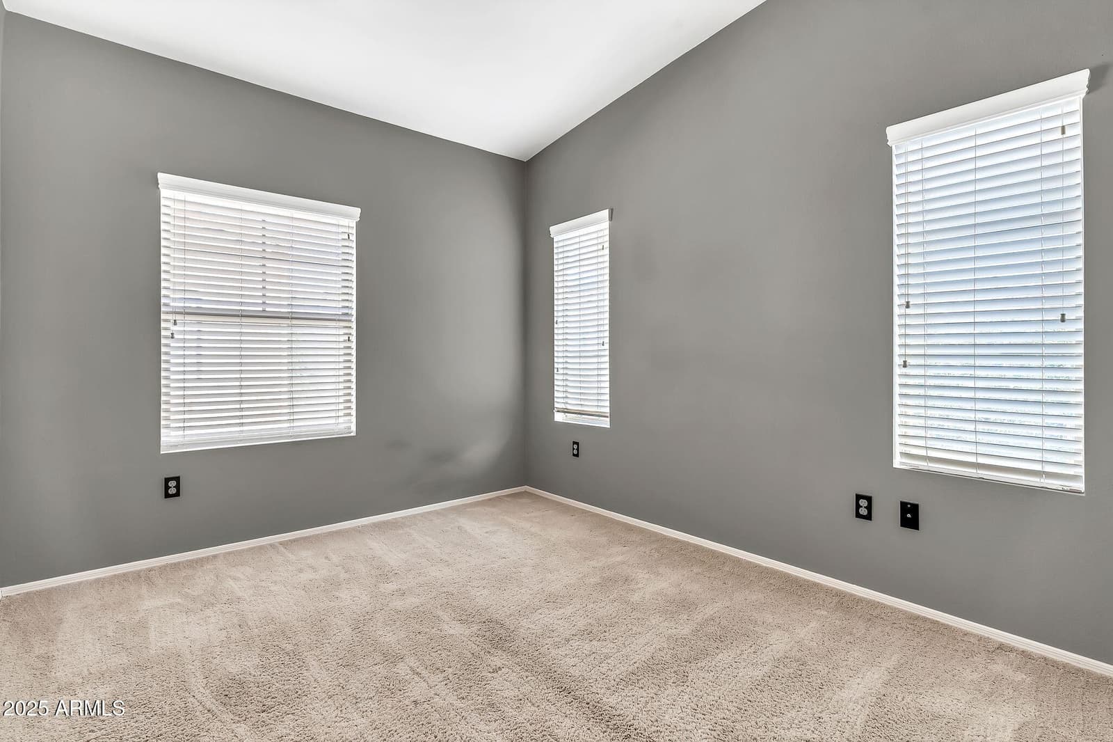16825 N 14th Street 24, Phoenix, AZ 85022 — photo 36 of 41