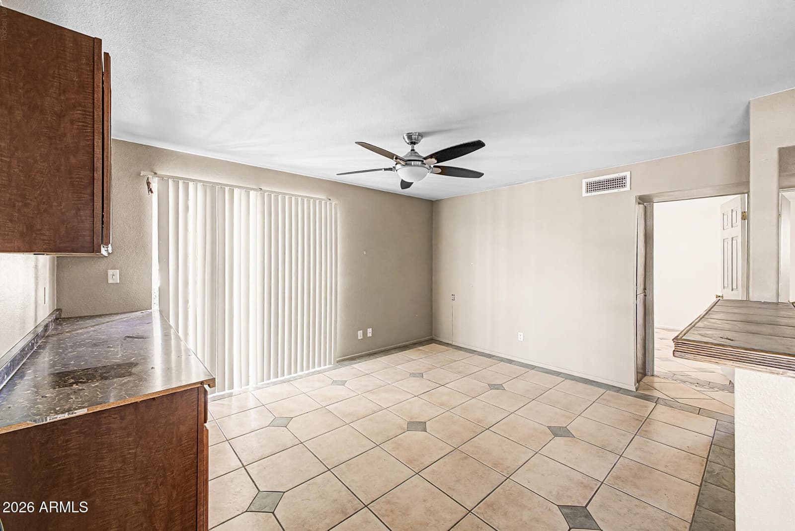 1516 W Shangri La Road, Phoenix, AZ 85029 — photo 16 of 31
