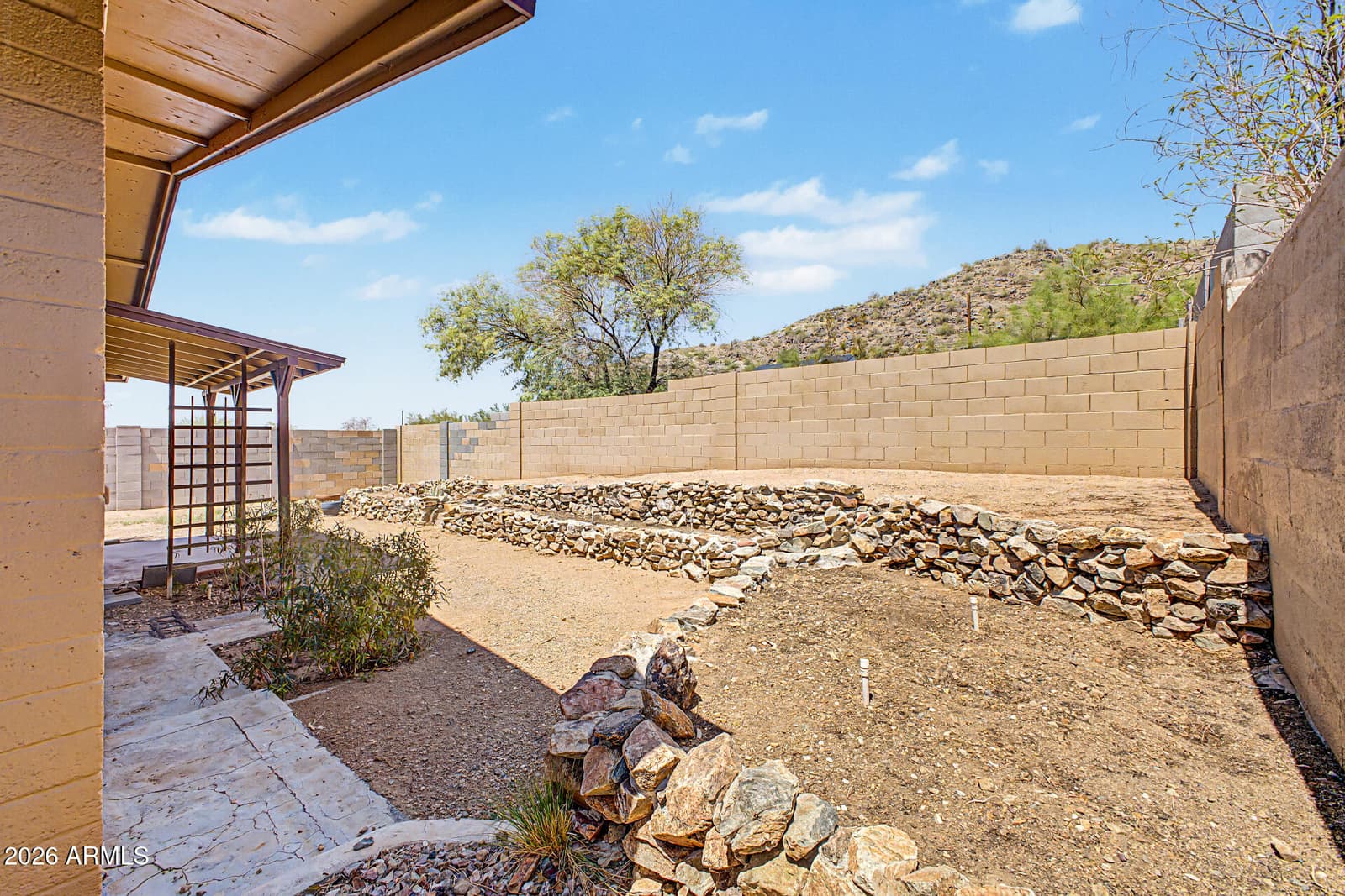 1516 W Shangri La Road, Phoenix, AZ 85029 — photo 28 of 31