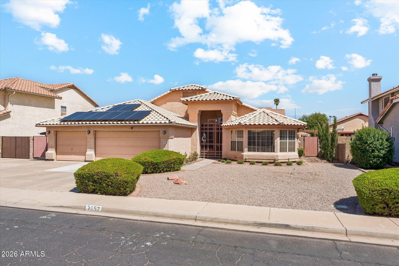 652 W Mendoza Avenue, Mesa, AZ 85210 — photo 1 of 30