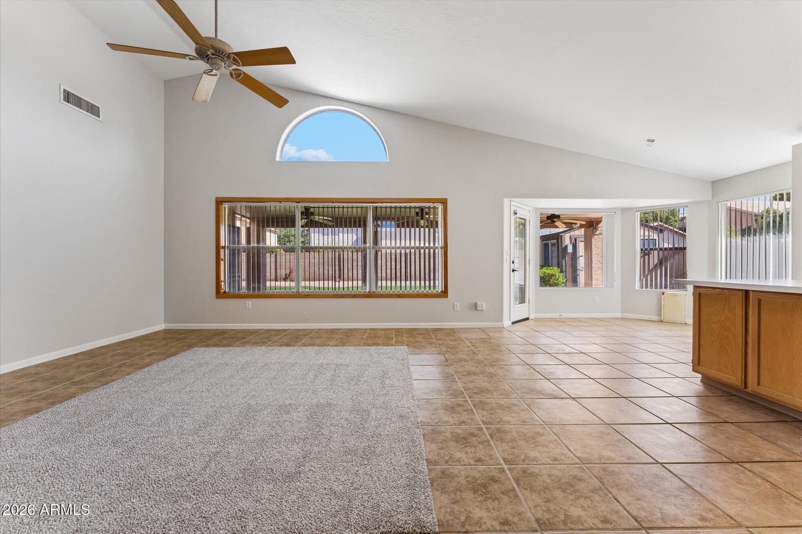 652 W Mendoza Avenue, Mesa, AZ 85210 — photo 2 of 30