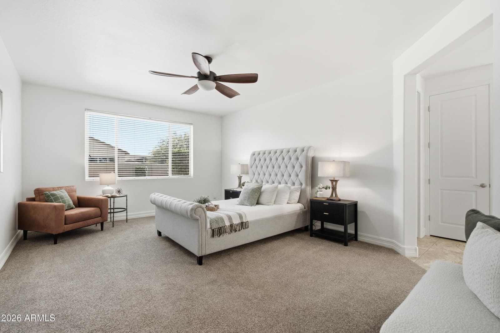 3889 E Chestnut Lane, Gilbert, AZ 85298 — photo 4 of 130