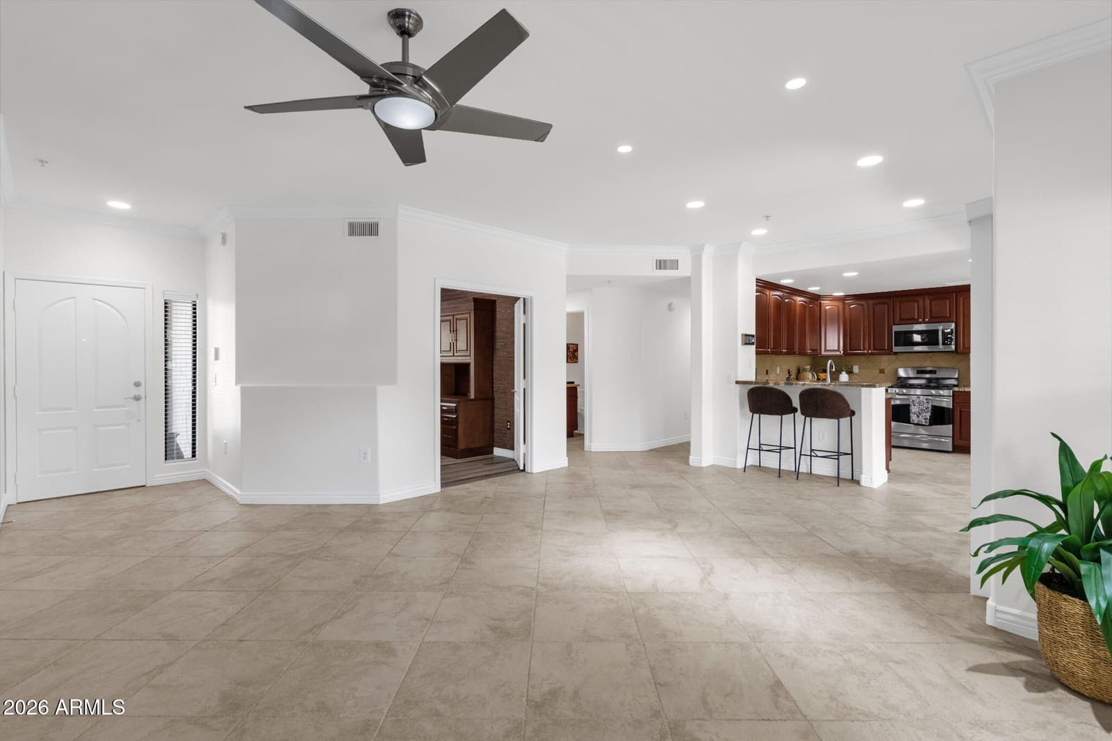 21320 N 56th Street 1116, Phoenix, AZ 85054 — photo 9 of 72