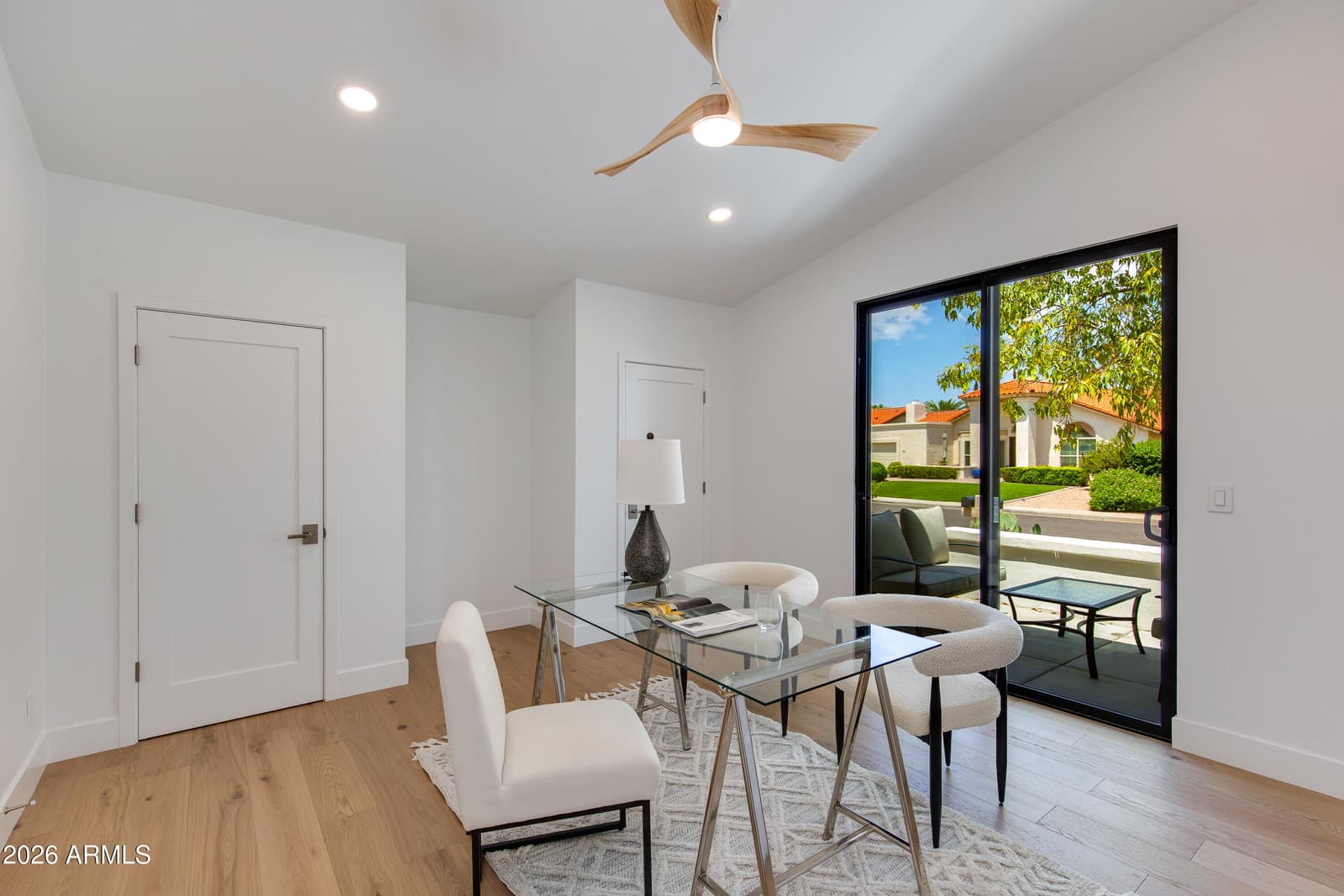 10521 E Bella Vista Drive, Scottsdale, AZ 85258 — photo 11 of 37