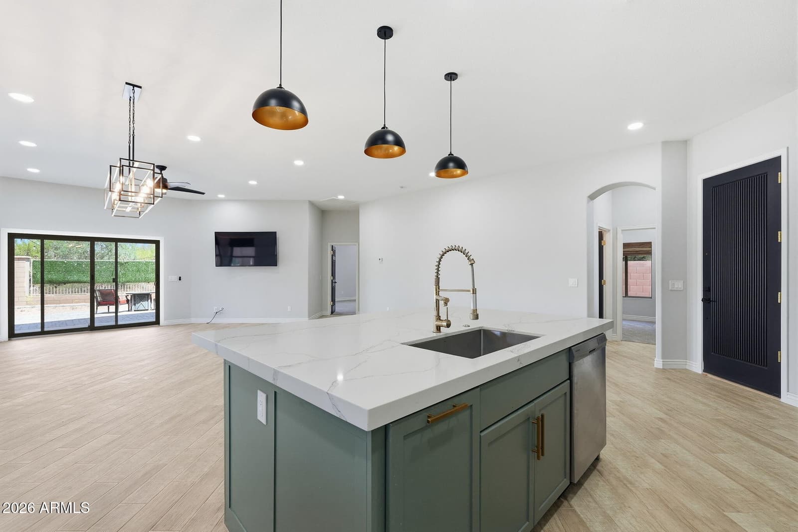 6862 E San Cristobal Way, Gold Canyon, AZ 85118 — photo 13 of 45