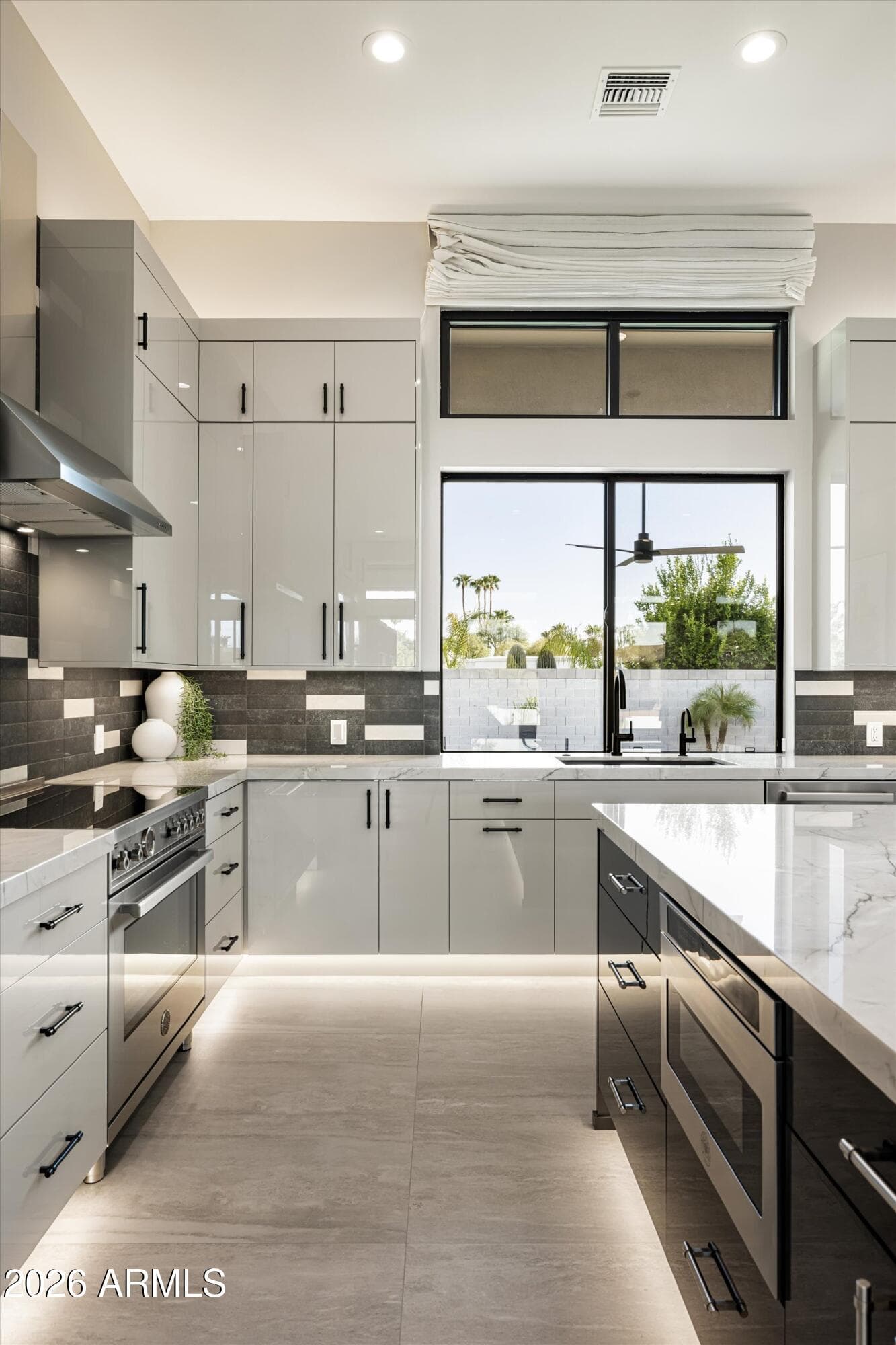 6111 E Hearn Road, Scottsdale, AZ 85254 — photo 13 of 40