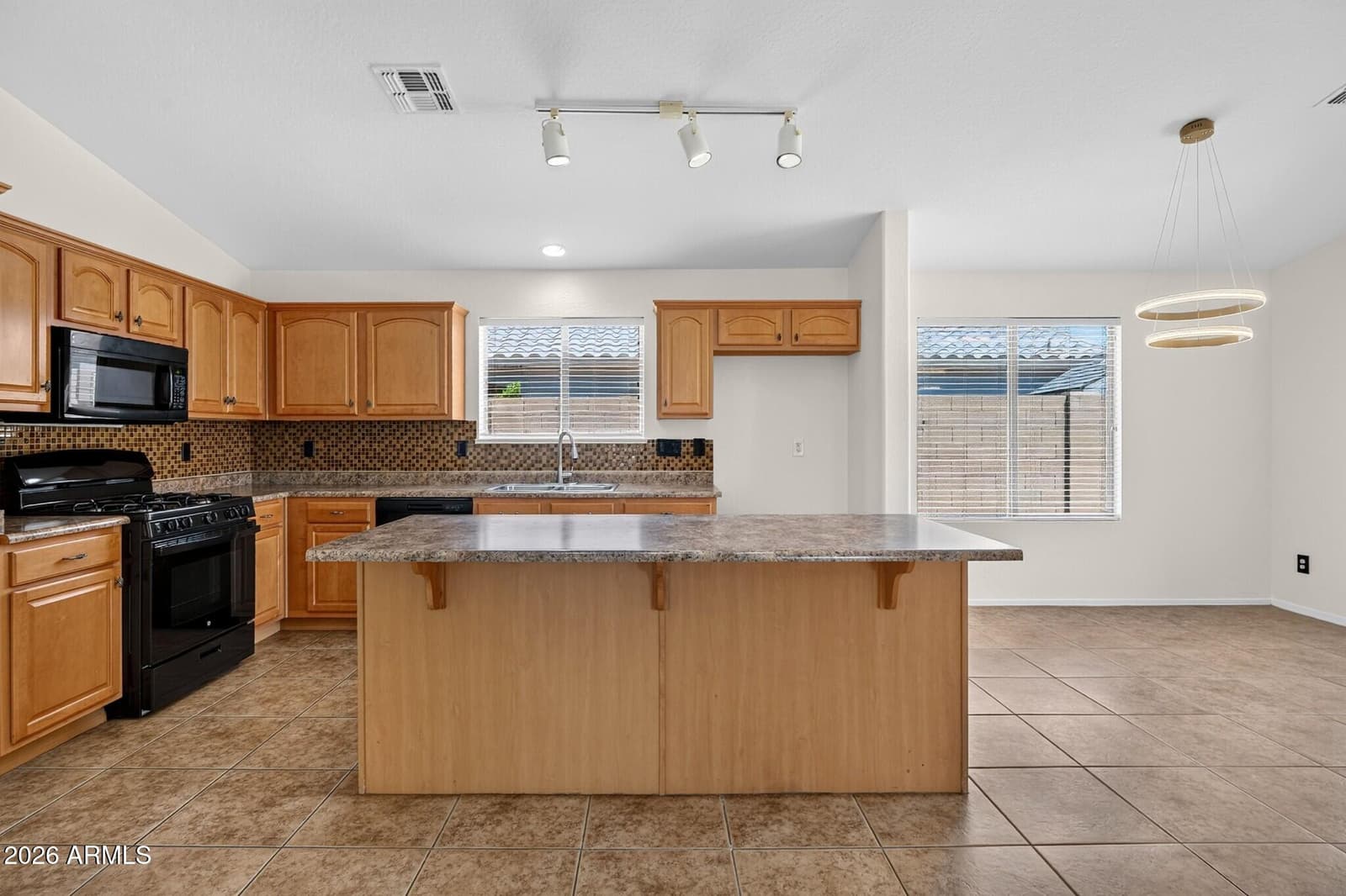 2877 E Crescent Way, Gilbert, AZ 85298 — photo 7 of 51