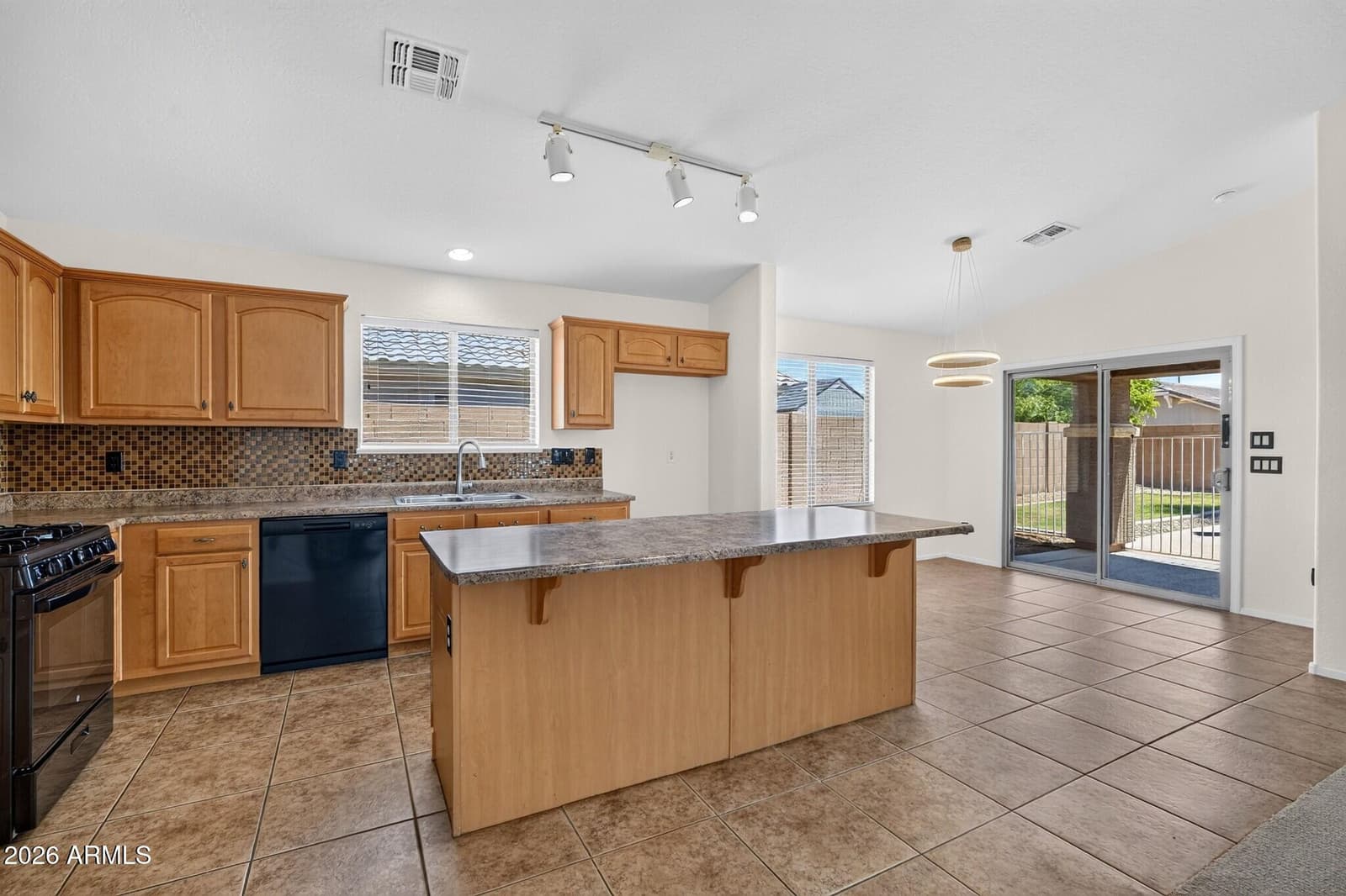 2877 E Crescent Way, Gilbert, AZ 85298 — photo 13 of 51
