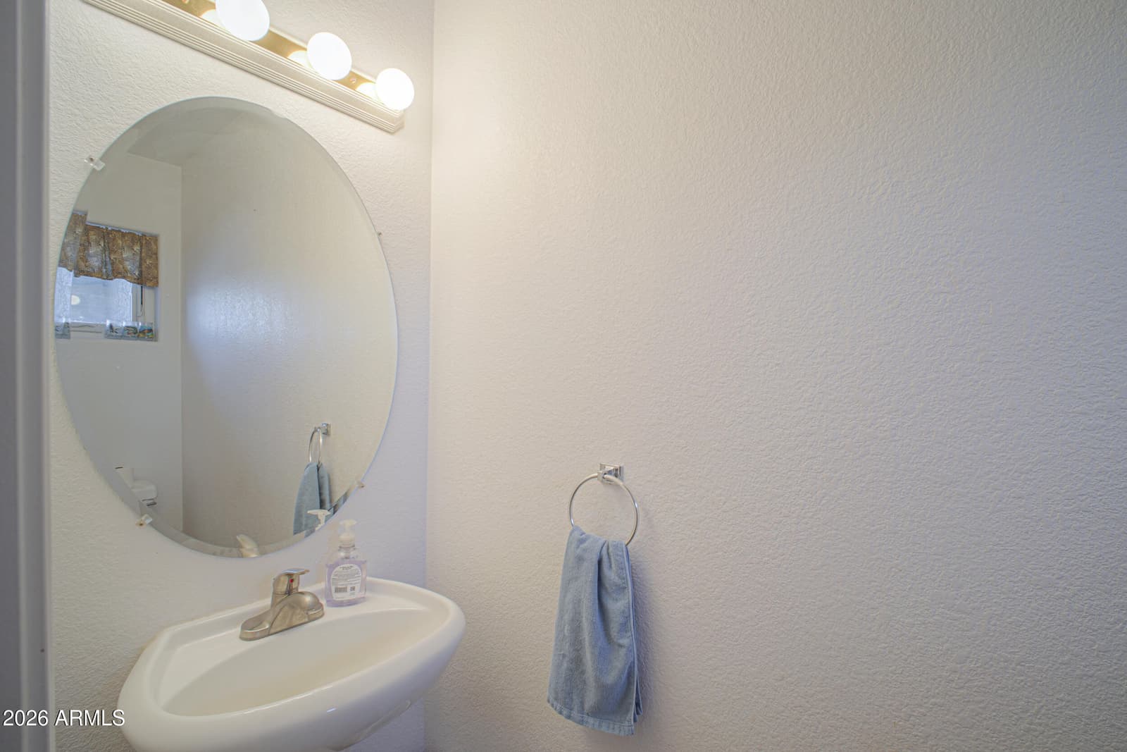 216 E Pebble Court, Casa Grande, AZ 85122 — photo 6 of 63