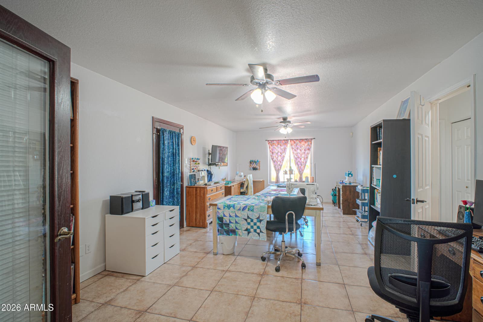 216 E Pebble Court, Casa Grande, AZ 85122 — photo 10 of 63