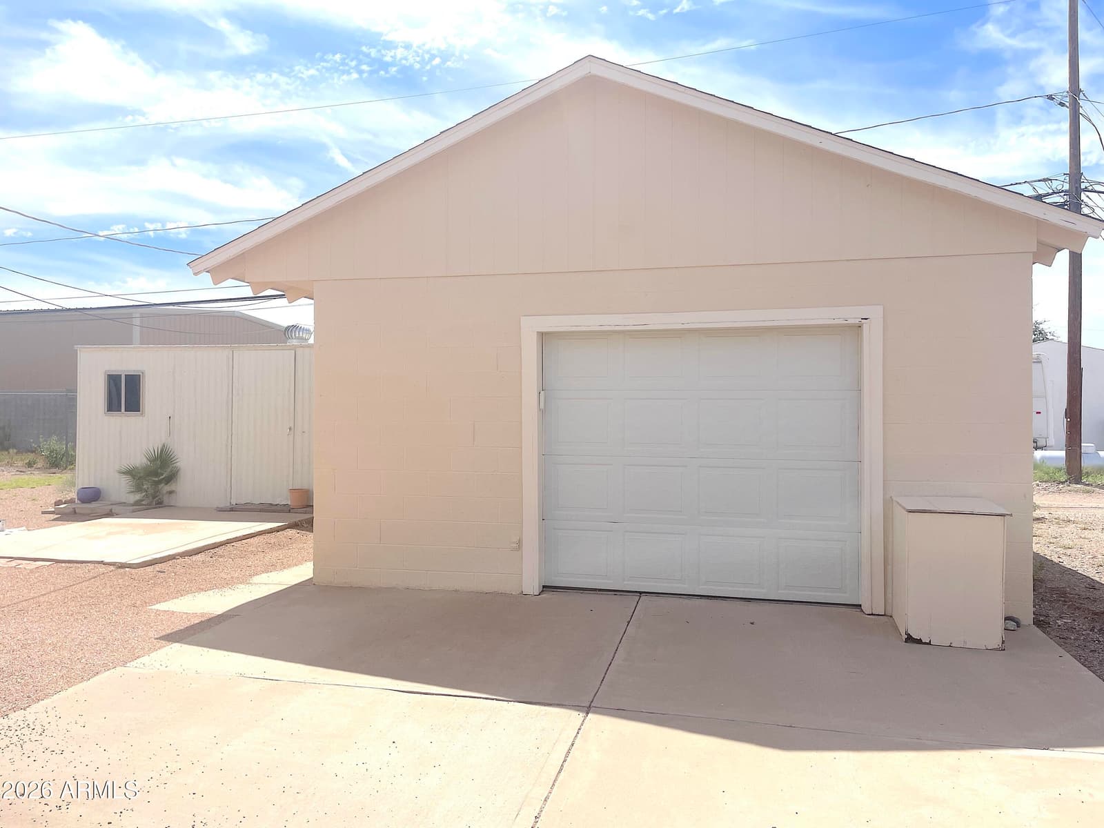 392 N Buckhorn Court, Queen Valley, AZ 85118 — photo 31 of 37